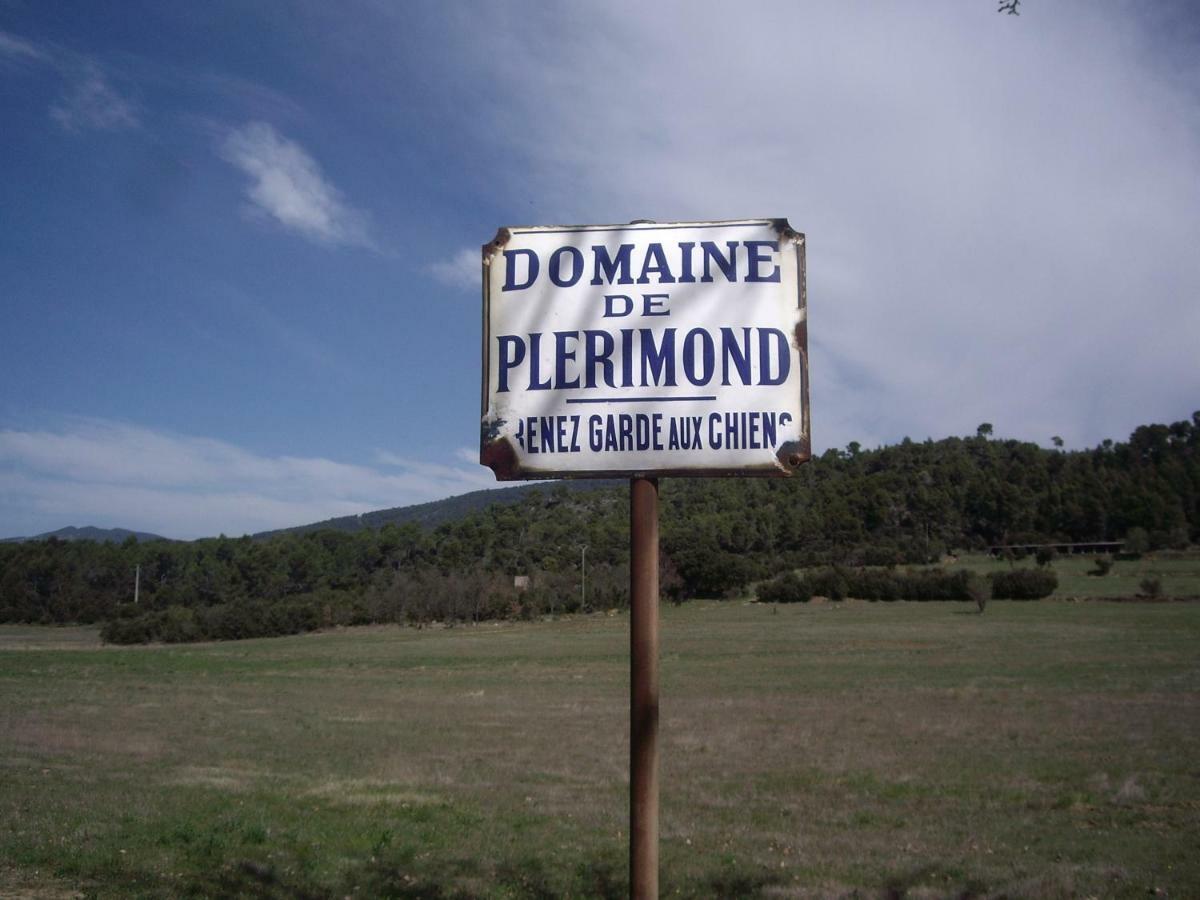 L' Oliveraie De Plerimond Aups Exterior foto